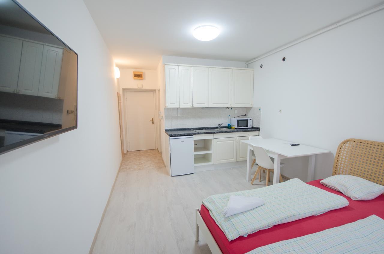 Apartment Trzaska With Free Parking Любляна Экстерьер фото